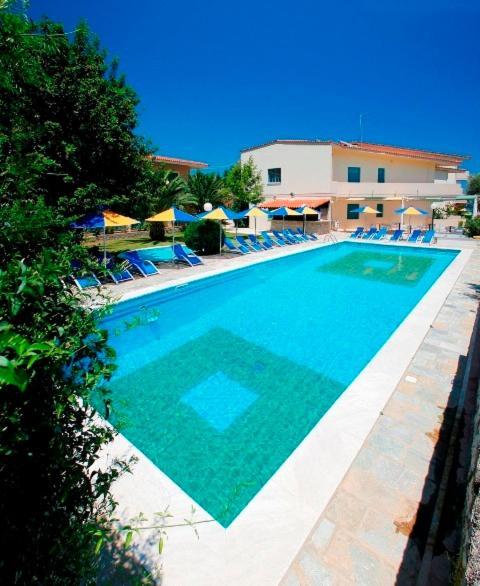 Kyveli Hotel Apartments Vrontados Экстерьер фото