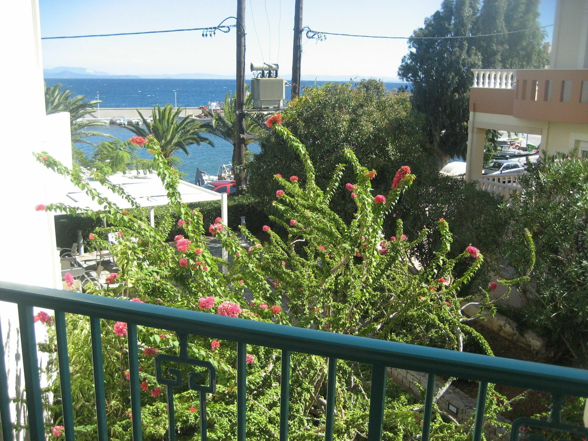 Kyveli Hotel Apartments Vrontados Экстерьер фото
