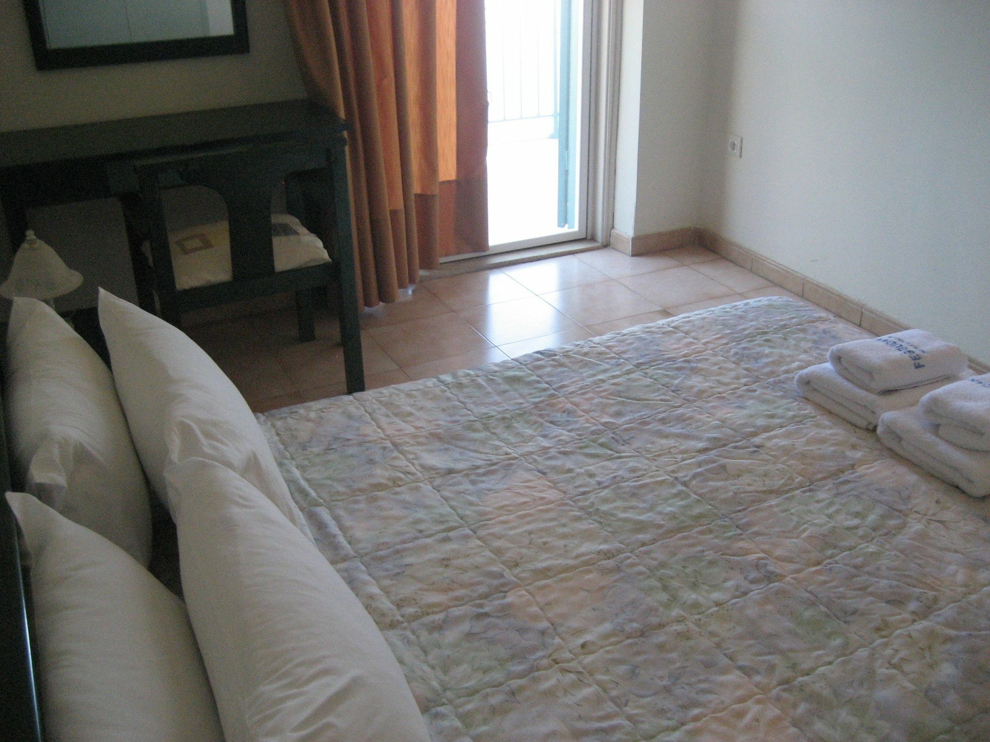 Kyveli Hotel Apartments Vrontados Экстерьер фото